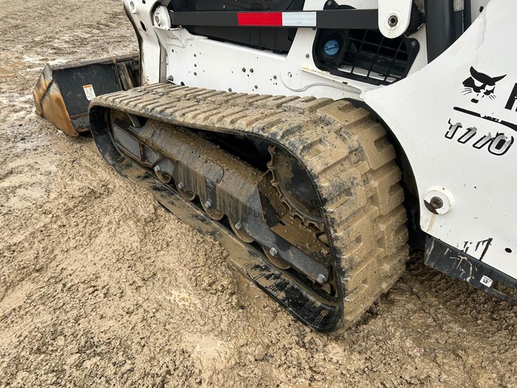 2021-bobcat-t770-image-16