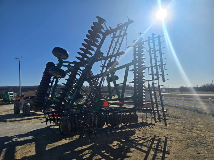 john-deere-35-image-3