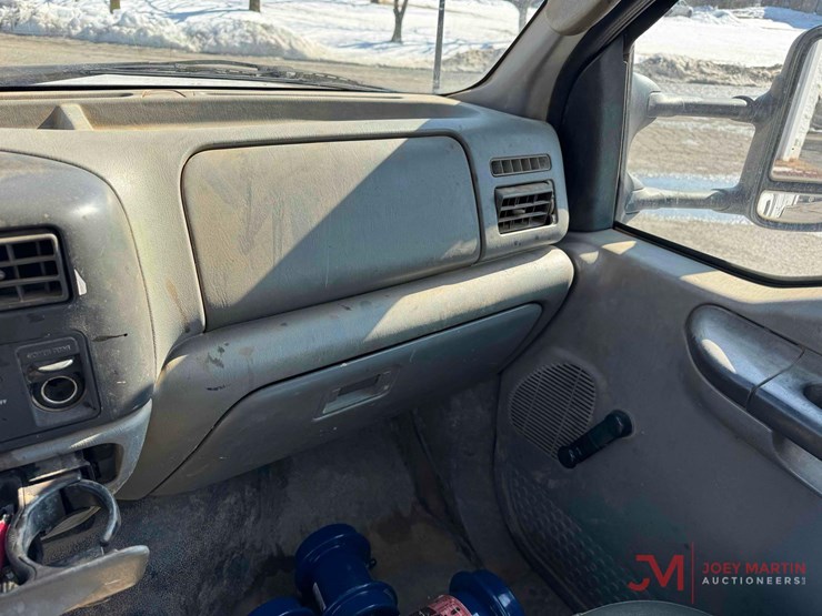 2003-ford-f250-image-27