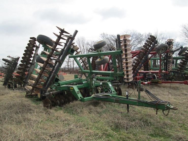 john-deere-637-image-2