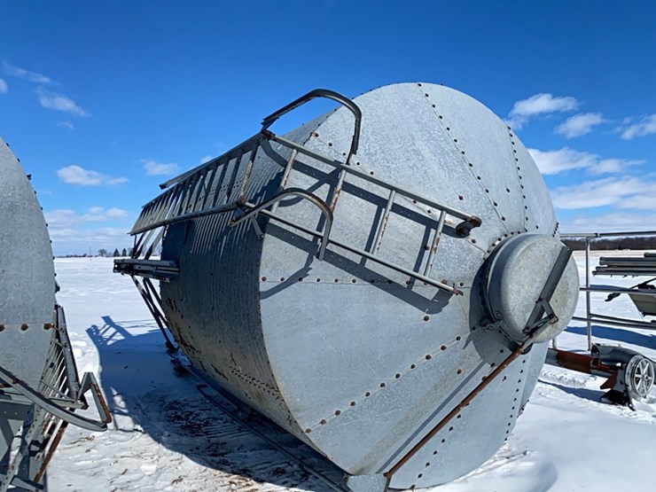 brock-14-ton-3-ring-grain-bin-image-1