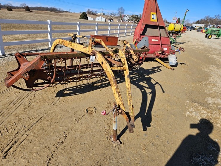 new-holland-55-image-8