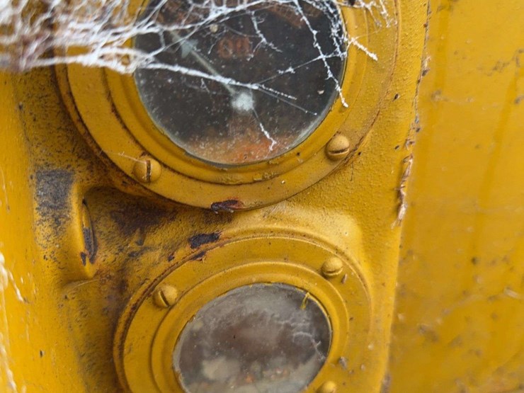 caterpillar-diesel-thirty-five-image-27