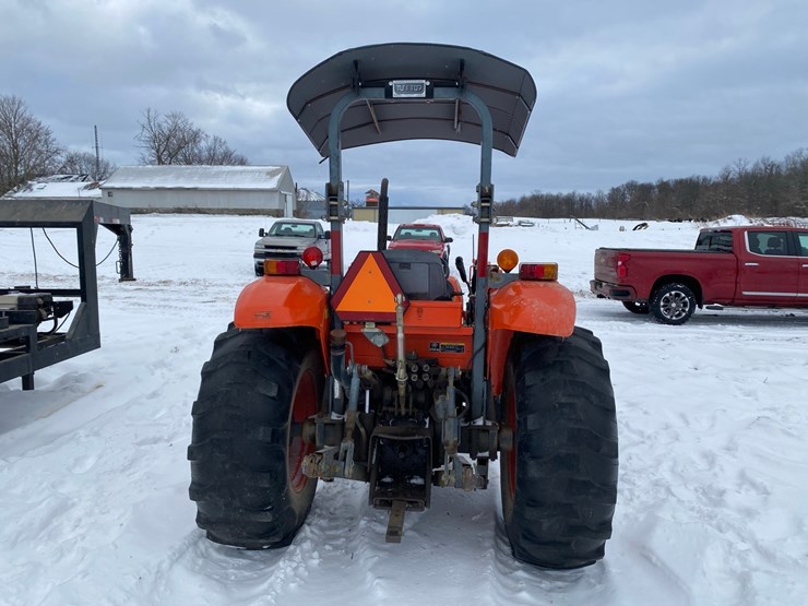 kubota-m7040-image-3