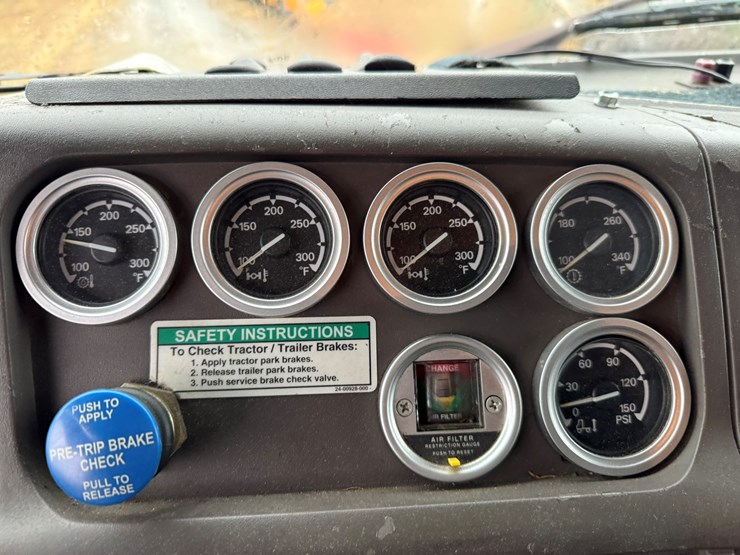 2007-caterpillar-c13-image-63