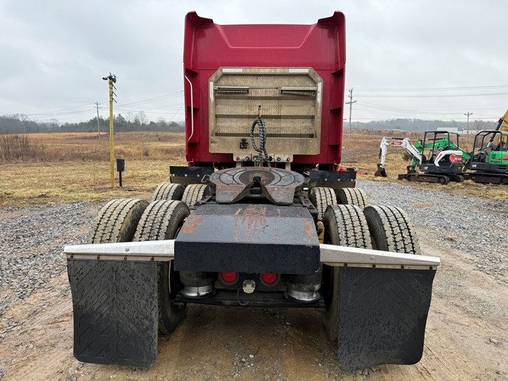 2007-caterpillar-c13-image-4