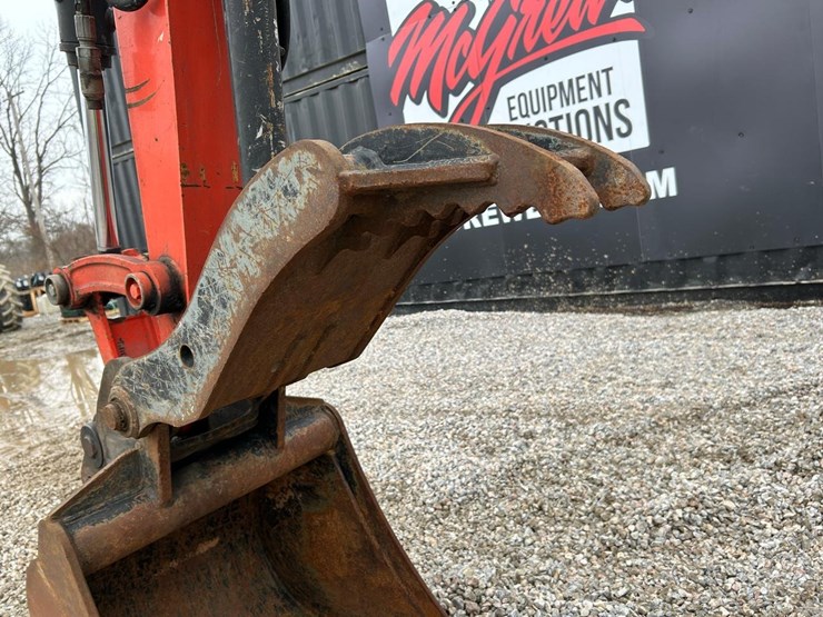 2022-kubota-kx057-image-9