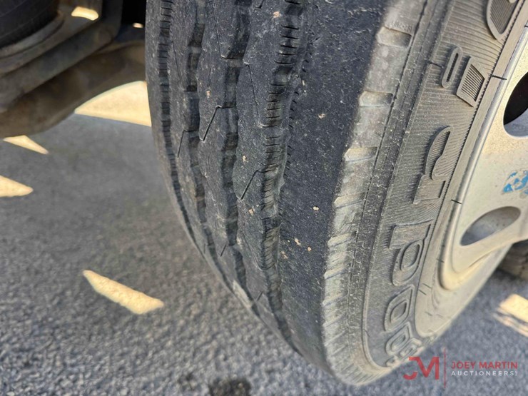 2007-mack-chn613-image-11