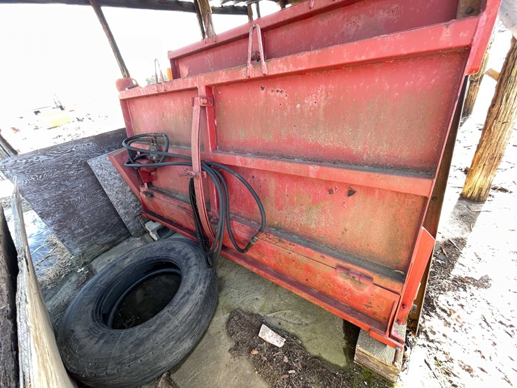 #13057-•-sander-gates-image-5