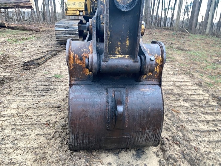 caterpillar-el180-image-11