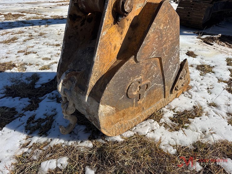 2002-deere-200c-lc-image-15