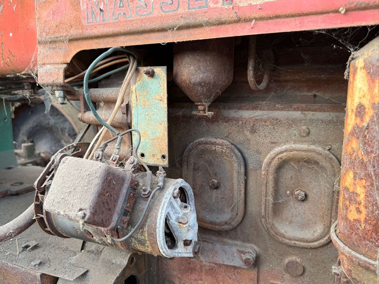 massey-ferguson-98-image-18