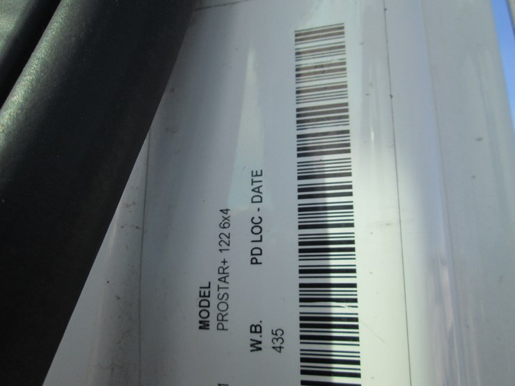 2017-international-prostar-image-39