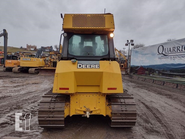 2015-deere-650k-lgp-image-4