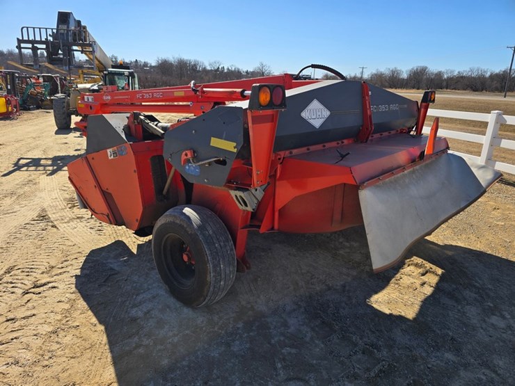 kuhn-fc353-image-3