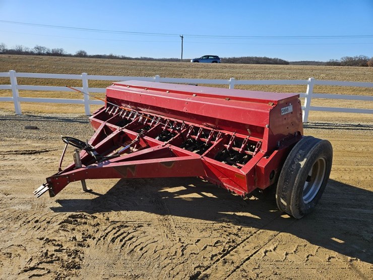 case-ih-5100-image-1