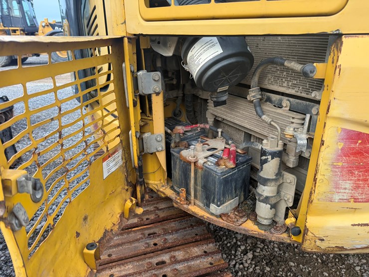 2017-komatsu-pc88mr-10-image-60