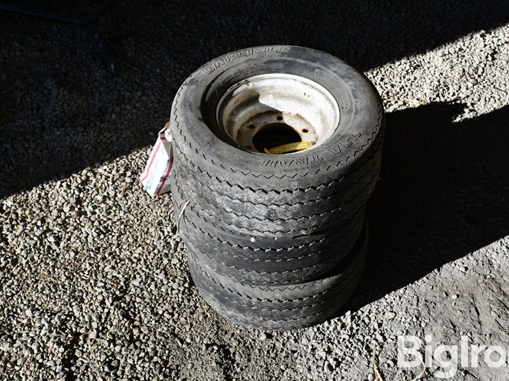 carlisle-20.5x8.0-10-tire-on-6-bolt-rim-image-1