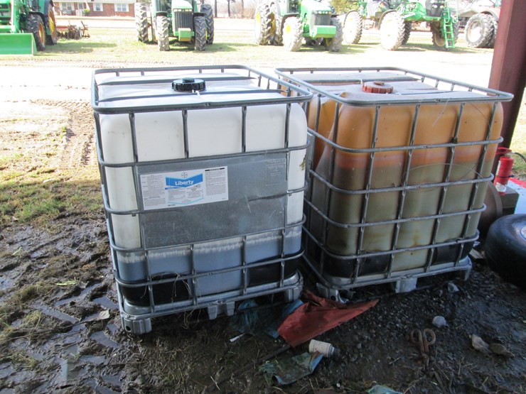 #27314-•-lot-of-(2)-205gal-plastic-totes-image-4