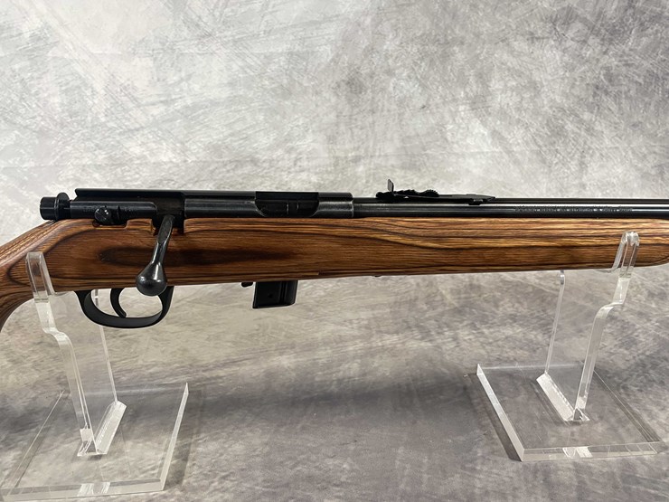 #1227-•-marlin-25n,-22-lr-bolt-action-rifle,-sn:-06424629-(neenah,-wi)-image-4