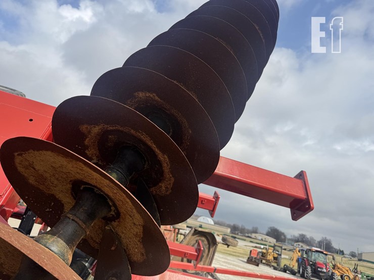 2021-case-ih-true-tandem-345-image-14