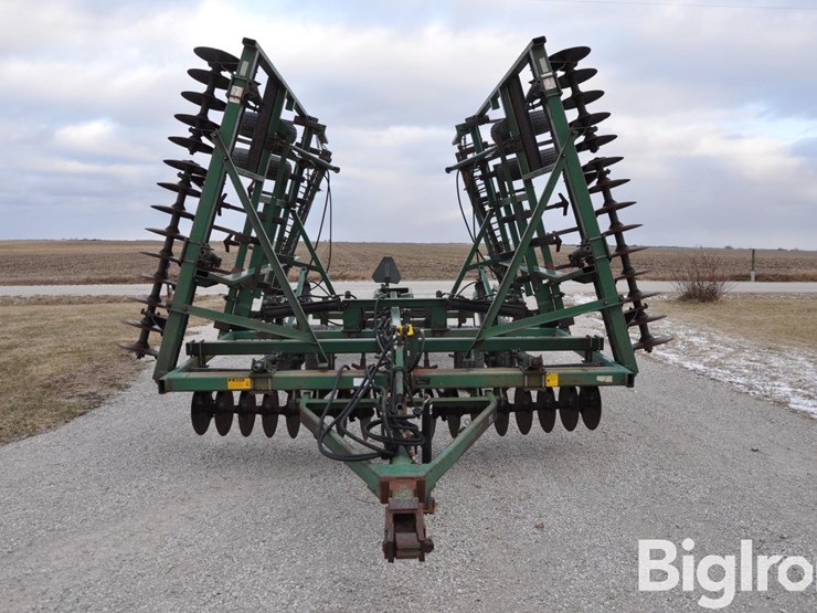 glencoe-27'-mulch-finisher-image-2