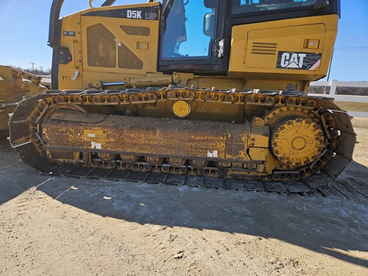 caterpillar-d5k-lgp-image-15