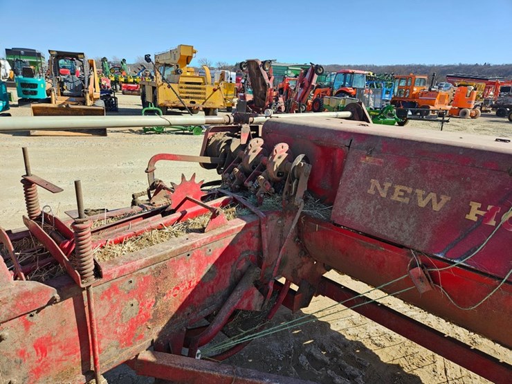 new-holland-67-image-17