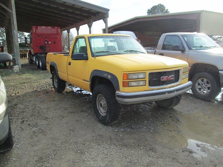1998-gmc-2500-image-2