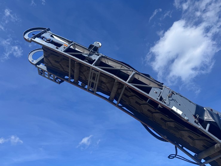 2015-wirtgen-w100i-image-26