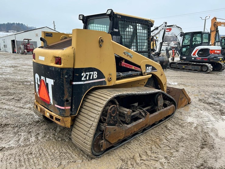 caterpillar-277b-image-4