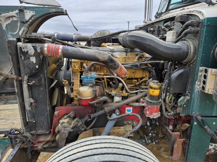 2006-peterbilt-379-image-11