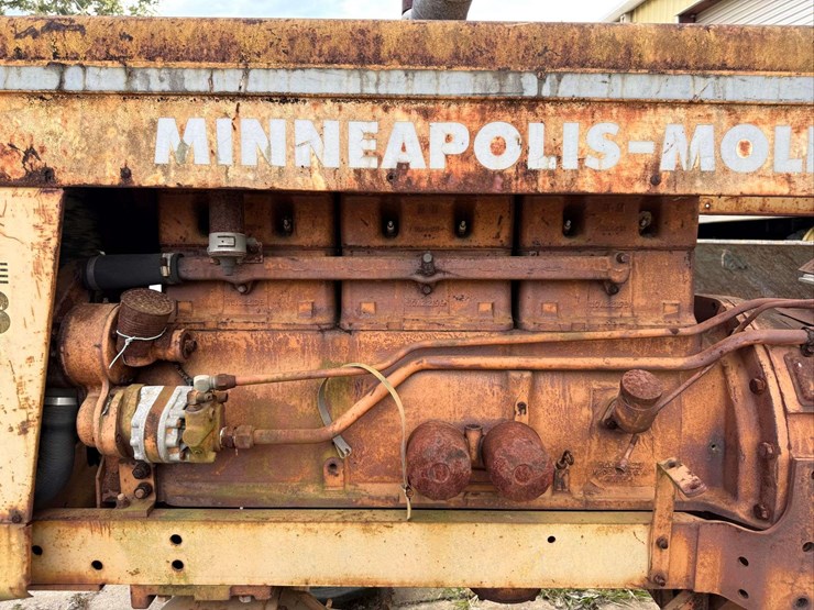 minneapolis-moline-g708-image-11