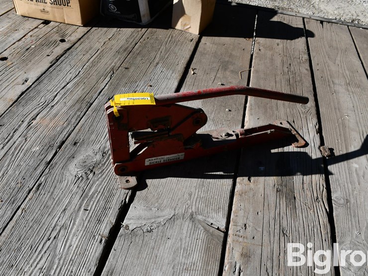 johnson-sickle-servicer-chain-breaker-image-3