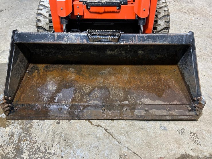 2021-kubota-svl97-2-image-9