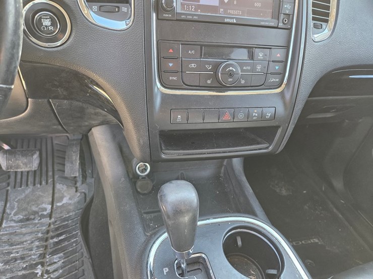 2012-dodge-durango-image-28