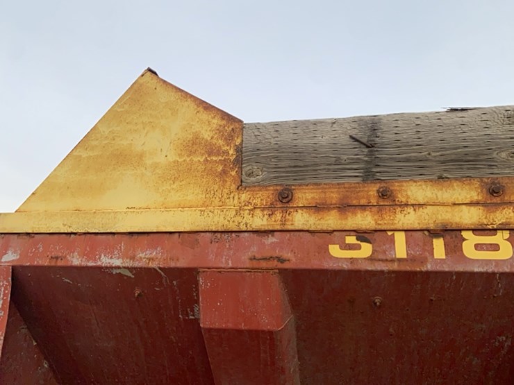 new-holland-3118-image-29