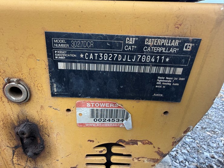 2014-caterpillar-302.7d-image-56