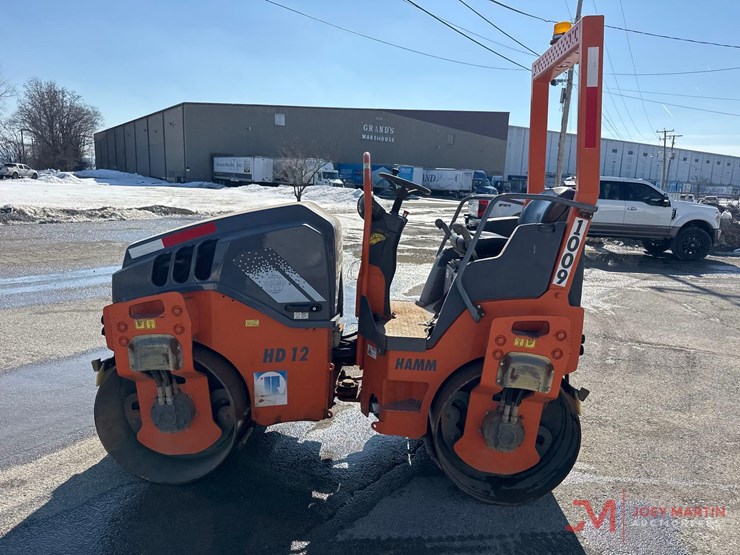 2010-hamm-hd12-image-5