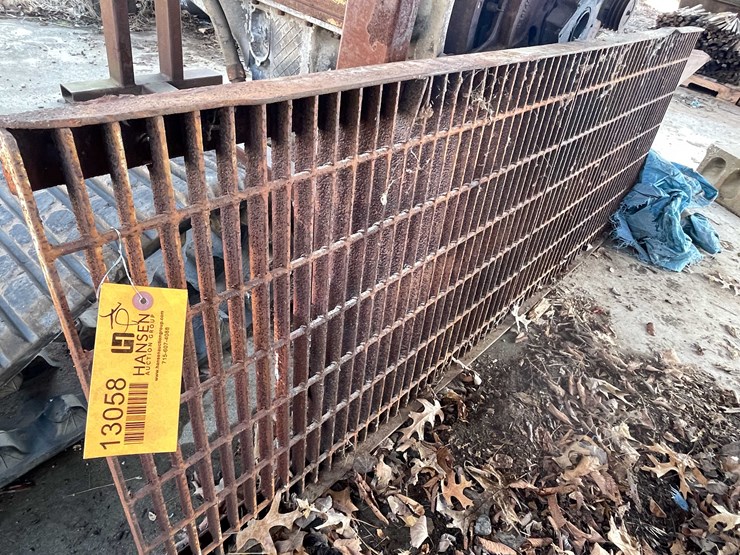 #13058-•-metal-grate-image-3