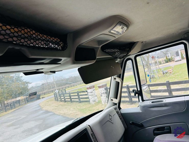 2012-international-durastar-4300-image-86