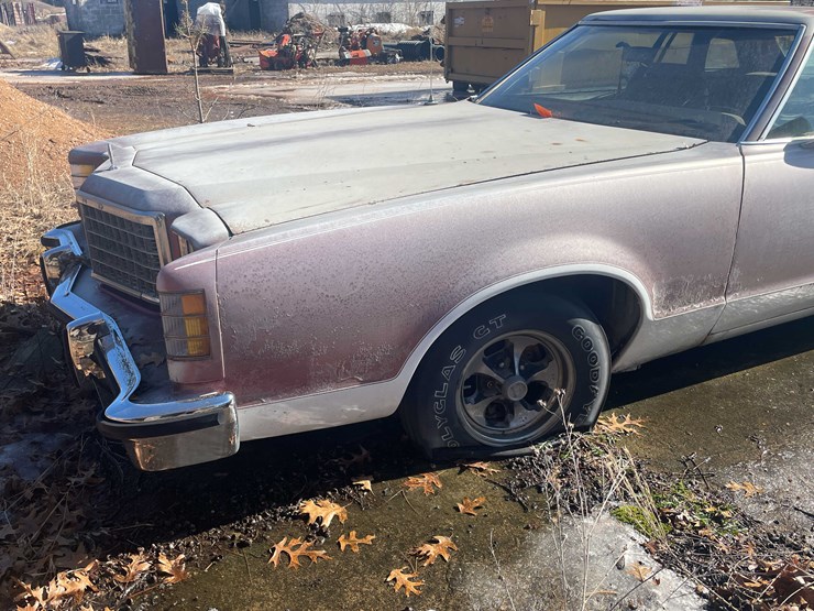 #13066-•-1977-ford-ltdll-(no-title)-image-21