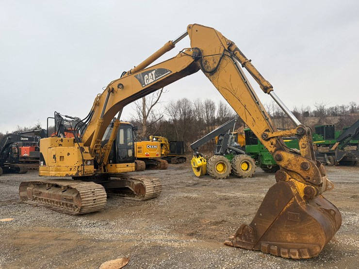 2004-caterpillar-321c-image-7