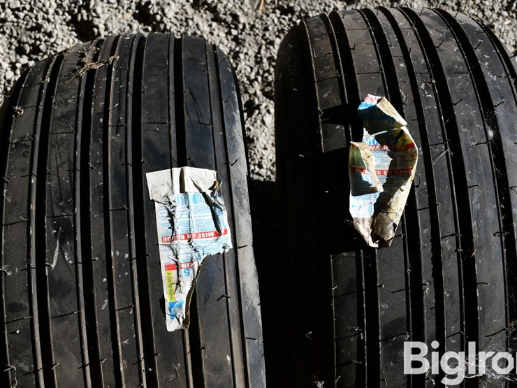 firestone-12.5l-15-tires-image-14