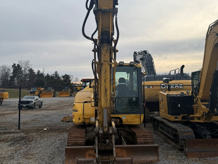 2017-komatsu-pc88mr-10-image-8