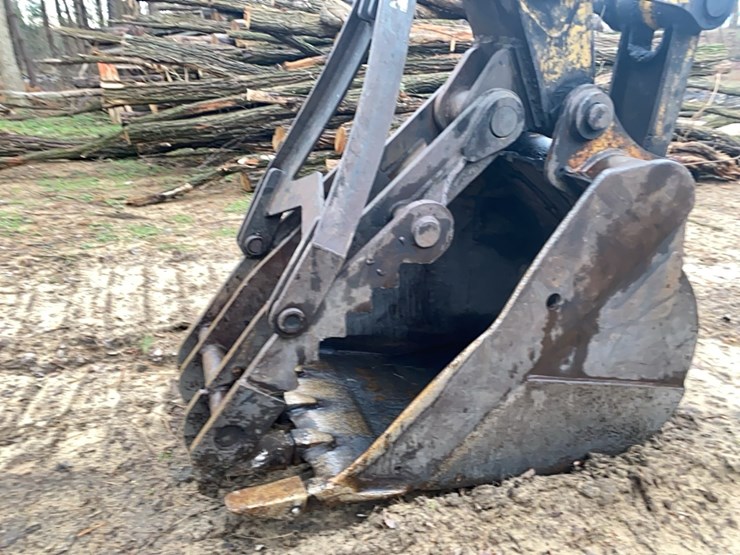 caterpillar-el180-image-10