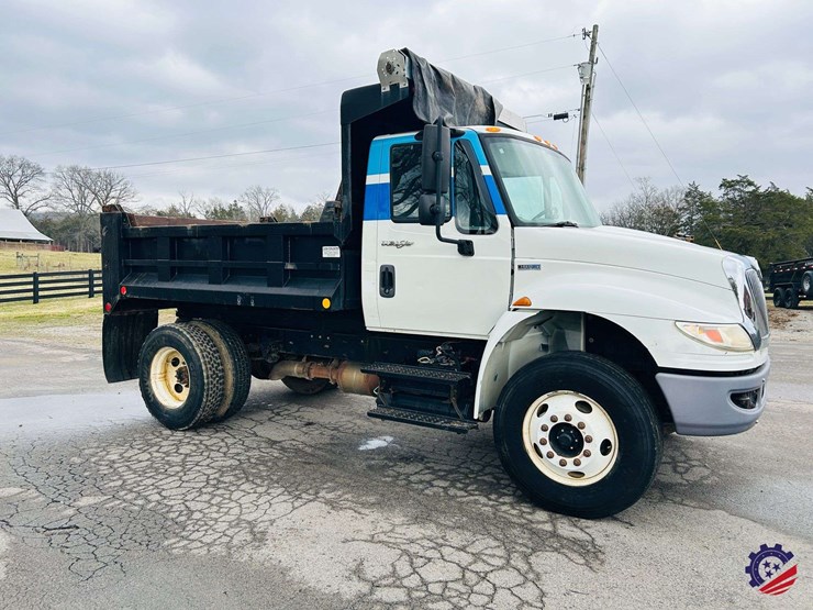 2012-international-durastar-4300-image-5