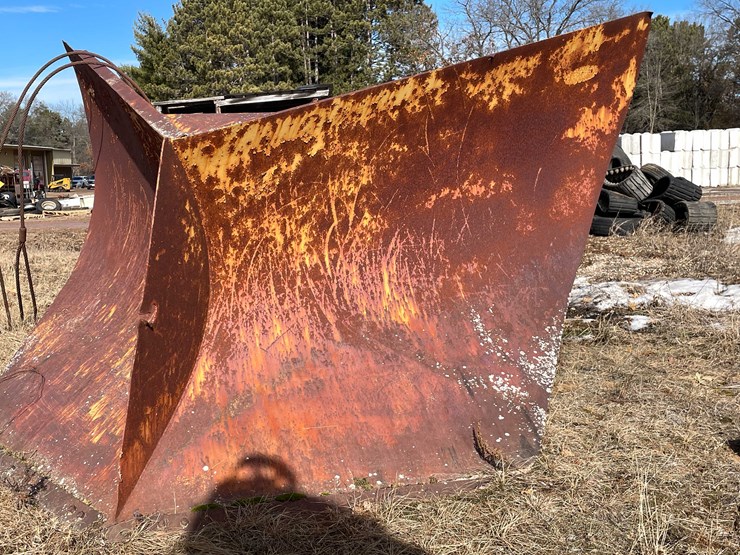 #13043-•-v-blade-snow-plow-and-cables-image-2