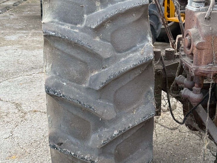 massey-ferguson-98-image-39