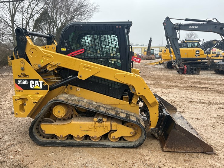 2017-caterpillar-259d-image-6